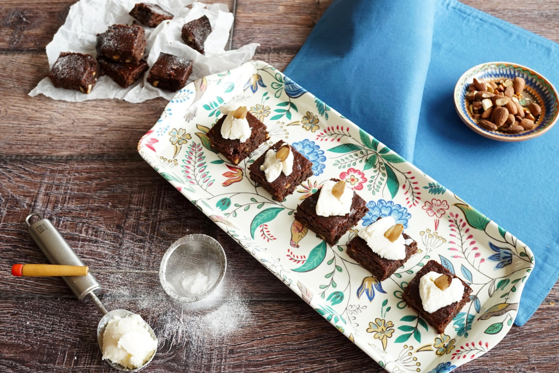 Brownies mit Mandeln und Mandelöl