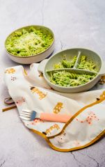 BLW-freundliche cremige Zucchini-Spinat-Pasta mit Leinöl
