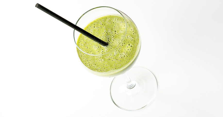 Grüner Smoothie mit Pödör Bio Lein- und Traubenkernöl