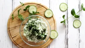 Raita mit Gurken
