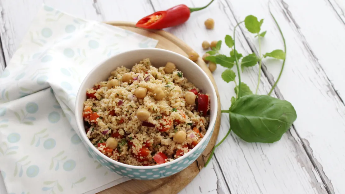 Couscous-Salat mit Kichererbsen