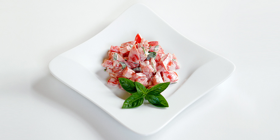 Tomatensalat mit Pödör Distel- und Leinöl