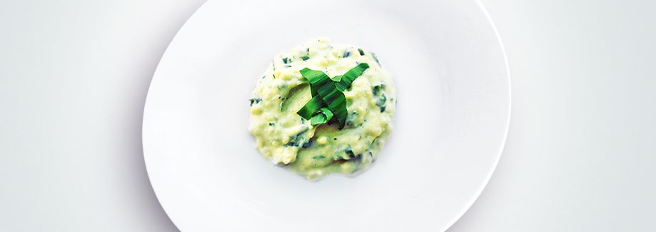 Kartoffel-Bärlauch-Püree mit Leindotteröl